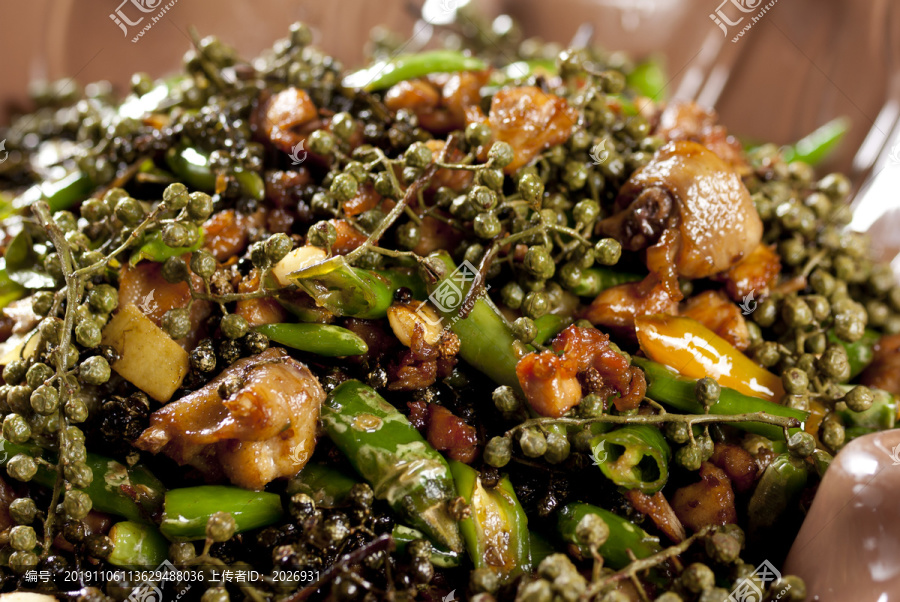 花椒鸡美食探索，最新趋势下的味觉盛宴